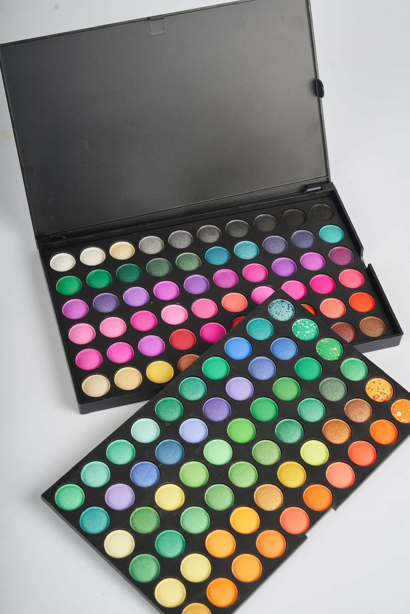 Pigment